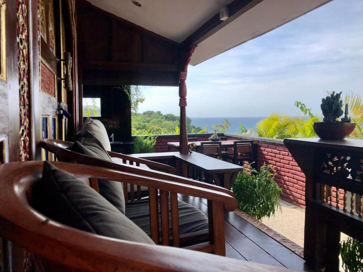 The Hidden Escapes Bingin- Sunset Rooftop Wood House With Ocean View & Private Kitchen ウルワツ エクステリア 写真